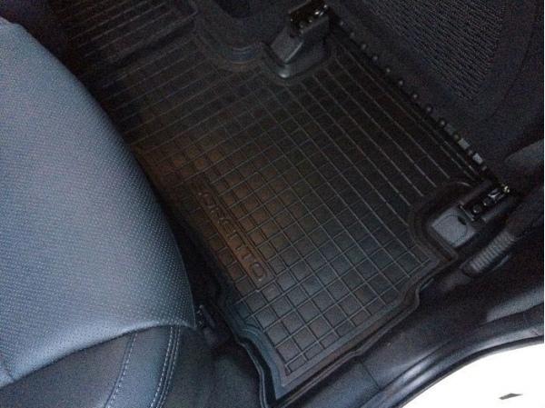Polyurethane interior mats KIA Sorento (2015>) (5 seats) - 4