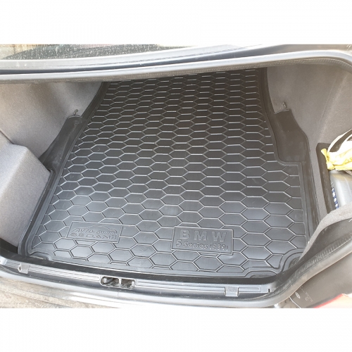 Килимки багажнику поліуританові седан BMW (БМВ) E39 5-серія (1996>)
