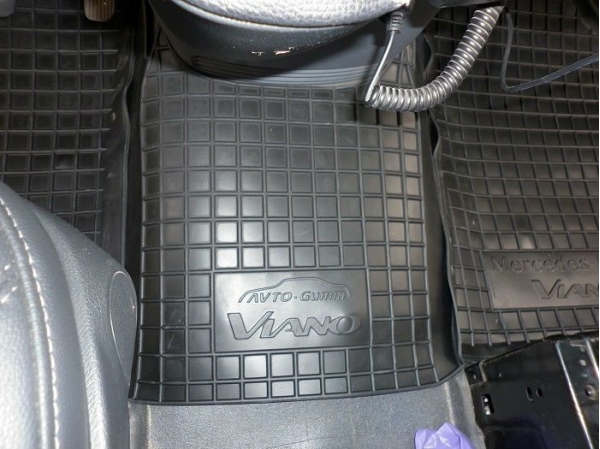 Килимки салону поліуританові MERCEDES (Мерседес) VIANO - 4