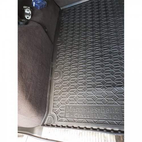 Килимки багажнику поліуританові MERCEDES (Мерседес) W 210 - 6