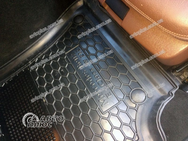 Килимки салону поліуританові MERCEDES (Мерседес) W 212 - 3