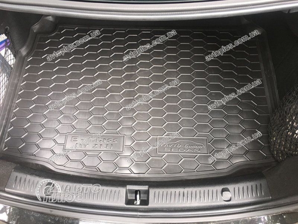 Килимки багажнику поліуританові MERCEDES (Мерседес) W 213 - 1