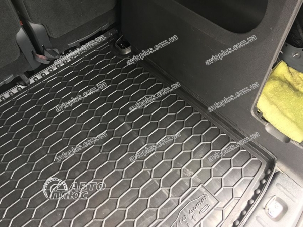 Килимки багажнику поліуританові VW (ФольксВаген) Caddy (4 дв.) (2013>) - 4