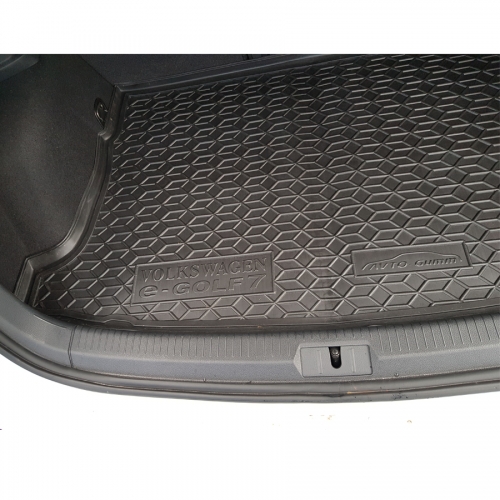 Килимки багажнику поліуританові VW (ФольксВаген) E-Golf 7 (електро) - 1