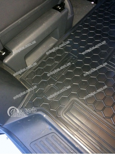 Polyurethane interior mats VW T 5 (2010>) Multivan (2-nd row) - 1