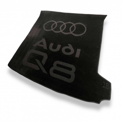 Килимки багажнику текстильнi AUDI (Ауді) Q8 (2018>) - 1