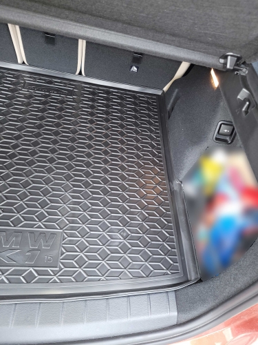 Килимки багажнику полiуритановi BMW (БМВ) X1 F48  (2015-2022) - 5
