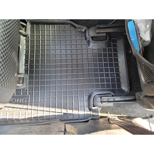 Polyurethane carpets in the car interior SSANG YONG Kyron - 8