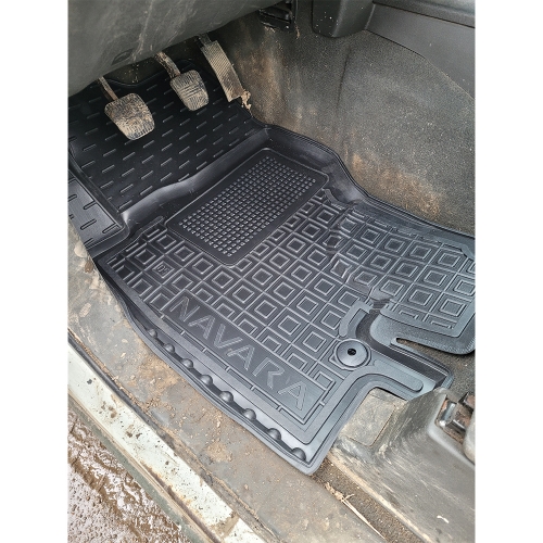 Килимки салону полiуритановi  NISSAN (Ніссан) Navara DoubleCab (2005-2008)