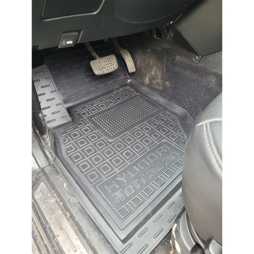 Polyurethane interior mats HYUNDAI Terracan