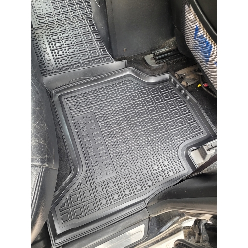 Polyurethane interior mats HYUNDAI Terracan - 5