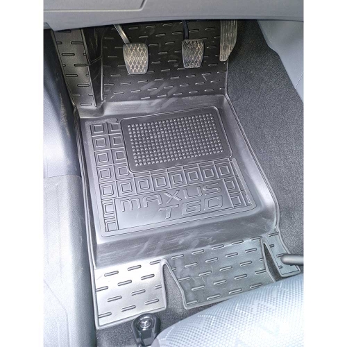 Polyurethane trunk mats MORRIS GARAGES MAXUS T60