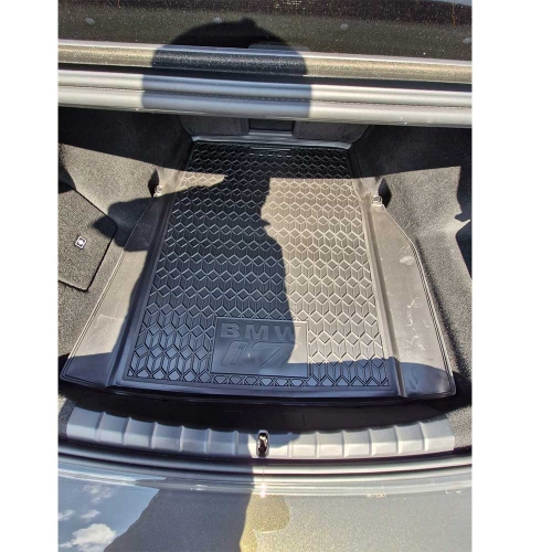 Polyurethane trunk mats BMW I7 G70E