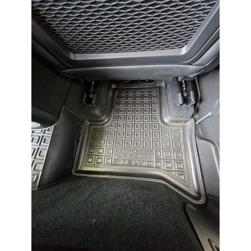 Polyurethane interior mats ALFA ROMEO Stelvio (2017>) - 8