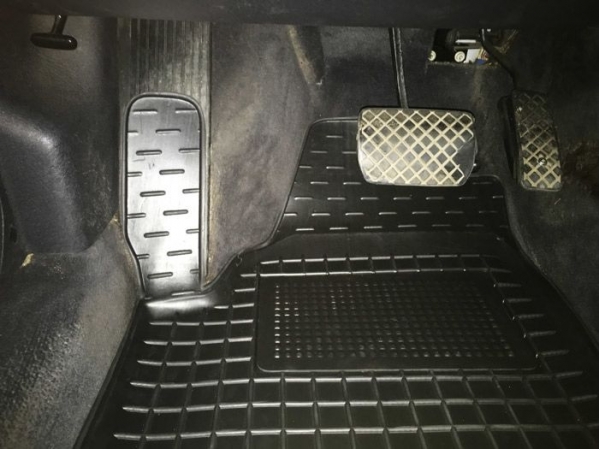 Килимки салону поліуританові AUDI (Ауді) A6 (100) (1994-1997) (Альфа Ромео)
