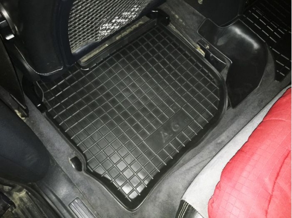Килимки салону поліуританові AUDI (Ауді) A6 (100) (1994-1997) (Альфа Ромео) - 8