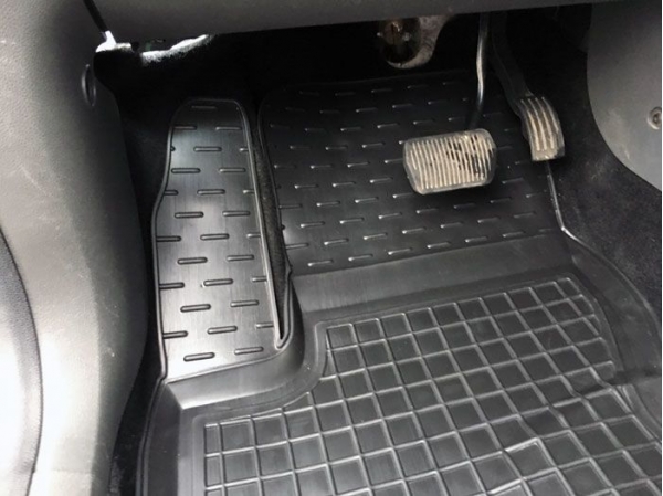 Килимки салону поліуританові FORD (Форд) C-MAX (2005>)