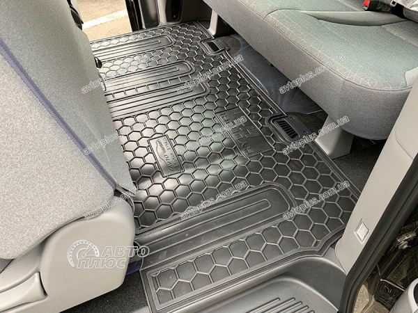 Polyurethane interior mats HYUNDAI H-1 (2008>) (3-rd row) - 1