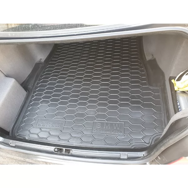 Килимки багажнику поліуретанові седан BMW (БМВ) 5-series E39 (1996>)