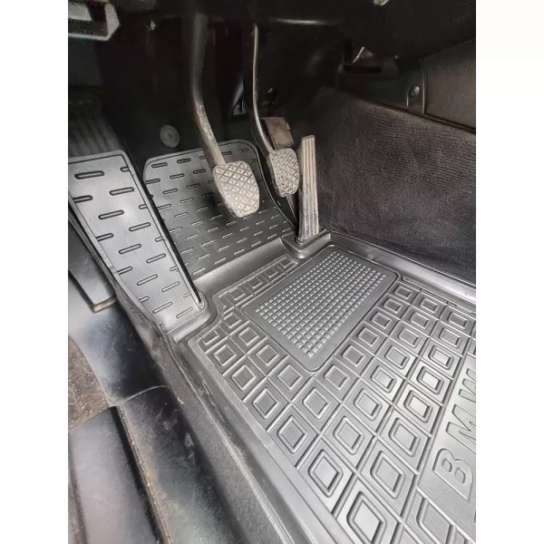 Килимки салону поліуретанові BMW (БМВ) 3-series E46 (2001>) - 1