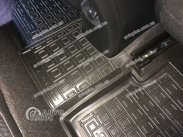 Килимки салону поліуретанові KIA (КІА) Stonic (2017>) - 8