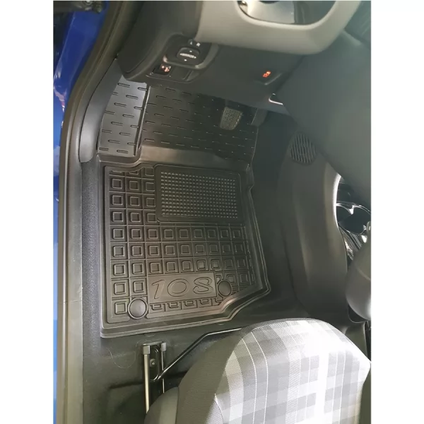 Килимки салону поліуретанові PEUGEOT (Пежо) P 108