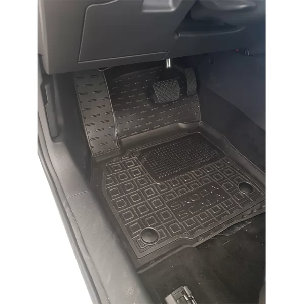 Килимки салону поліуретанові SKODA (Шкода) Scala