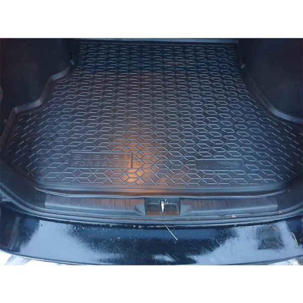 Килимки багажнику поліуретанові SUBARU (Субару) Forester (2002-2007) - 1