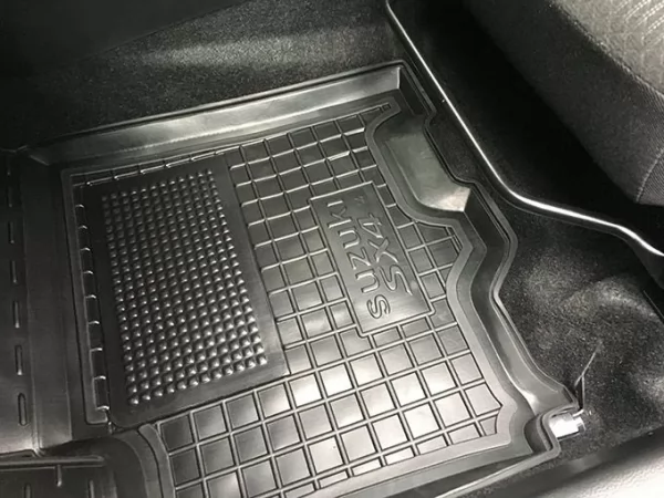 Polyurethane interior mats SUZUKI SX-4 (2014>) - 2