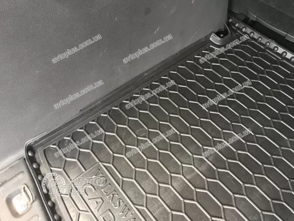 Килимки багажнику поліуретанові VW (ФольксВаген) Caddy (2004>) (3 дв.) - 8