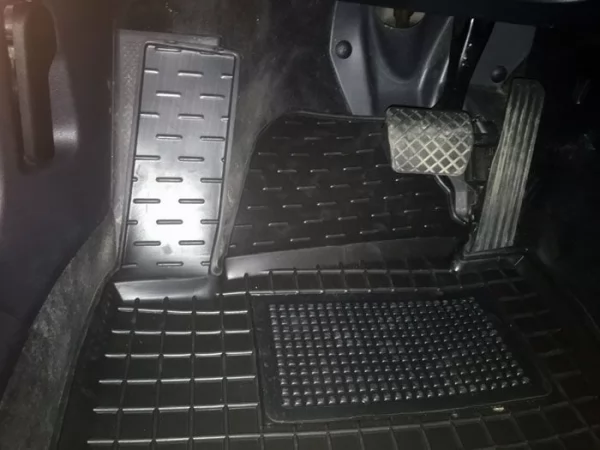 Килимки салону поліуретанові VW (ФольксВаген) Passat B 6 - B 7 - 1