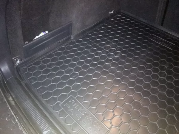 Килимки багажнику поліуретанові VW (ФольксВаген) Passat B 6 - B 7 - 4