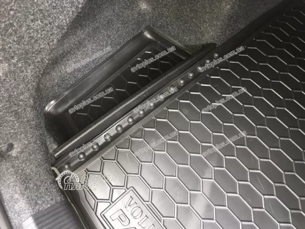 Килимки багажнику поліуретанові VW (ФольксВаген) Passat B 6 - B 7 - 8