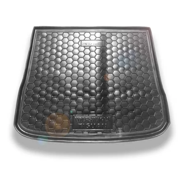 Килимки багажнику поліуретанові VW (ФольксВаген) Tiguan (2007>)