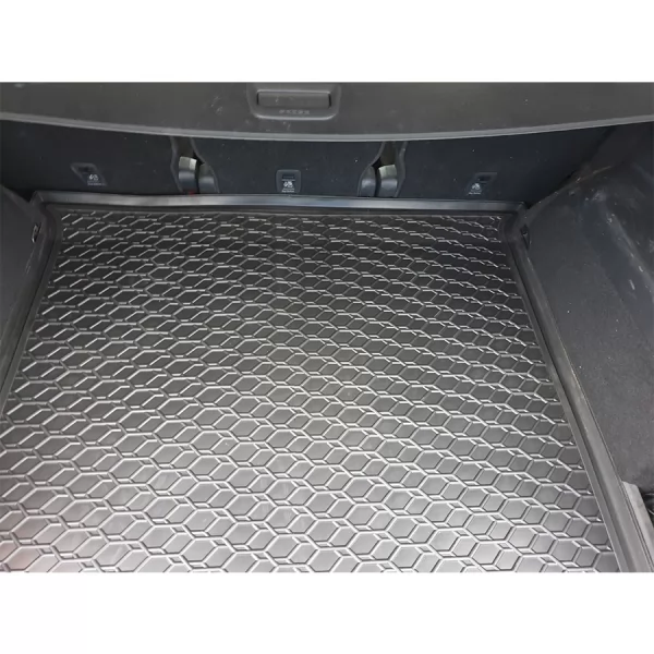 Килимки багажнику поліуретанові VW (ФольксВаген) Touran (2015>) - 3