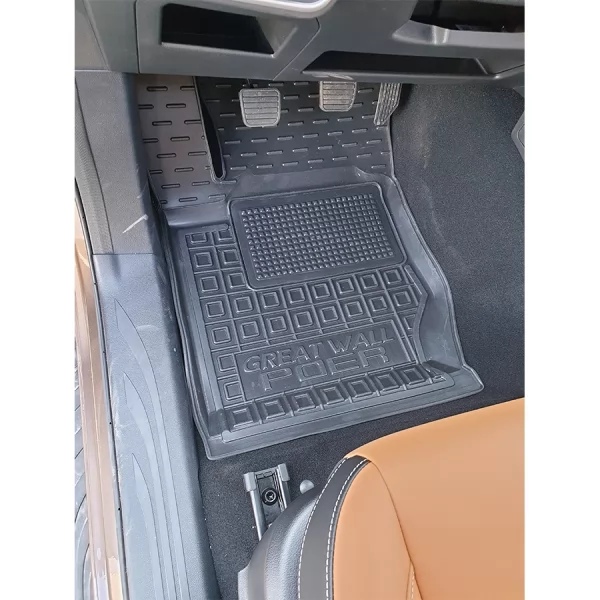 Polyurethane interior mats   - 2