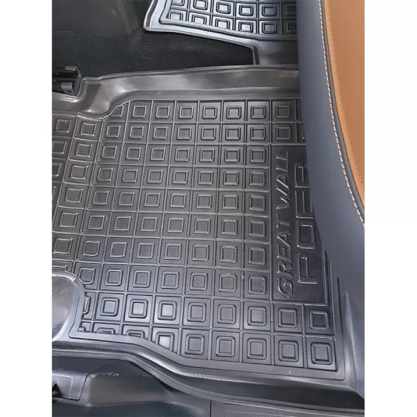 Polyurethane interior mats   - 6