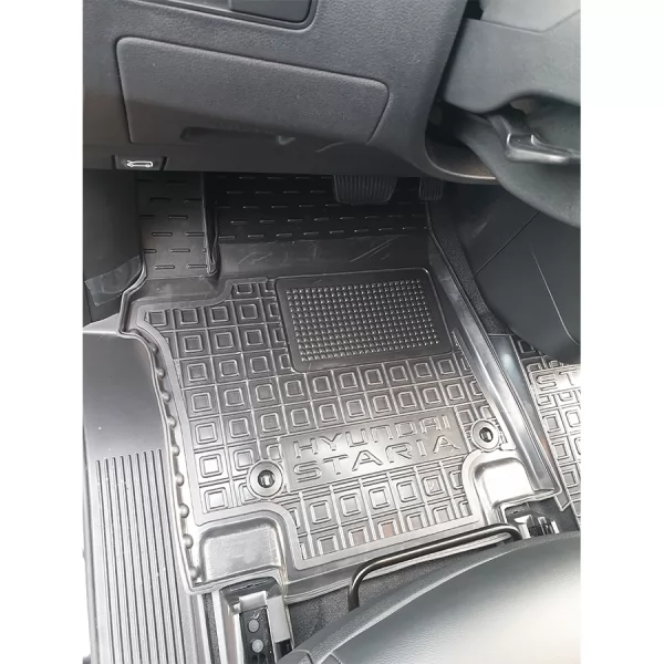 Килимки салону поліуретанові HYUNDAI (Хюндай) Staria (2021)