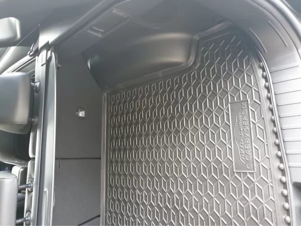 Килимки багажнику поліуретанові с сабвуфером HYUNDAI (Хюндай) Tucson (2021>) (ДВЗ) - 4