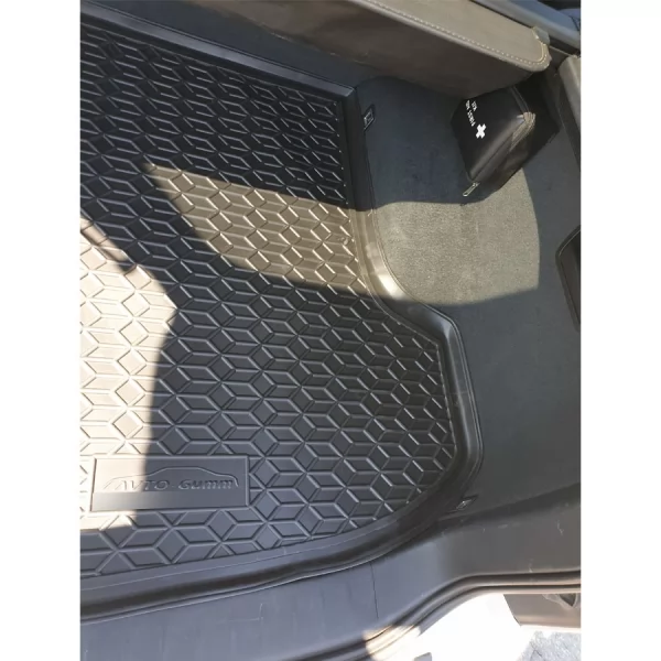 Polyurethane trunk mats Canada LEXUS RX-350 (2010>) (Canada) - 5