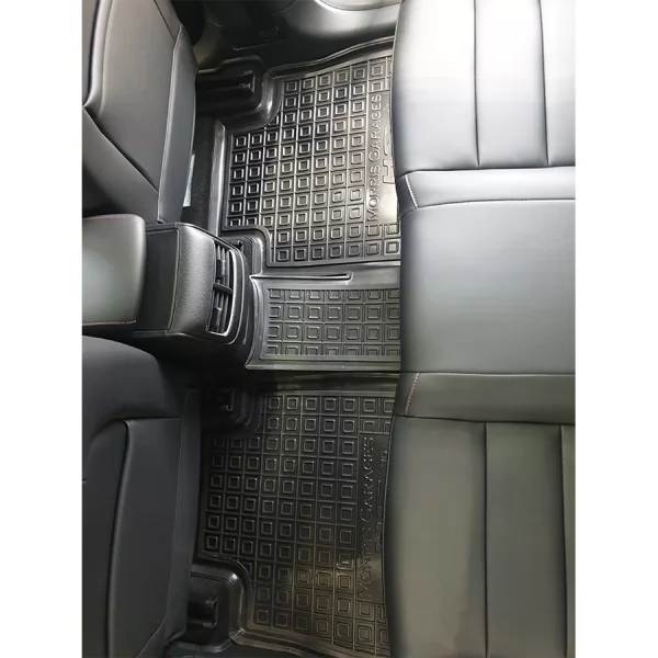 Килимки салону поліуретанові  MORRIS GARAGES (Моріс Гараж) HS - 9