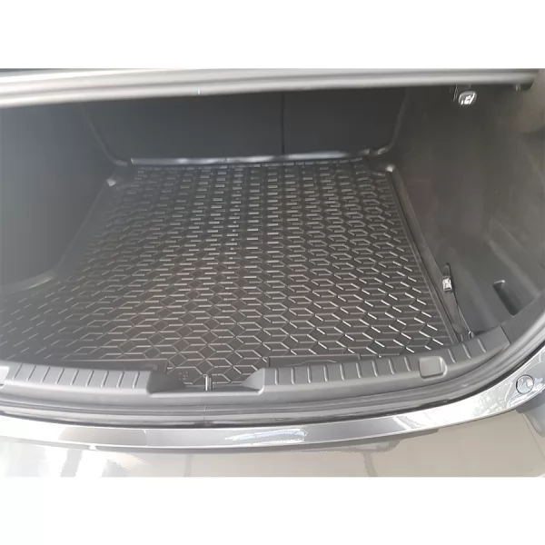 Килимки багажнику поліуретанові седан MAZDA (Мазда) M 3 (2019>) - 2