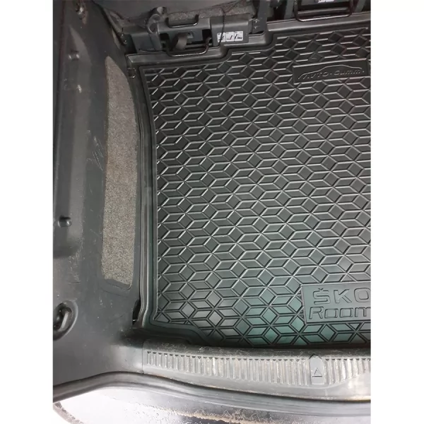 Килимки багажнику поліуретанові SKODA (Шкода) Roomster - 2