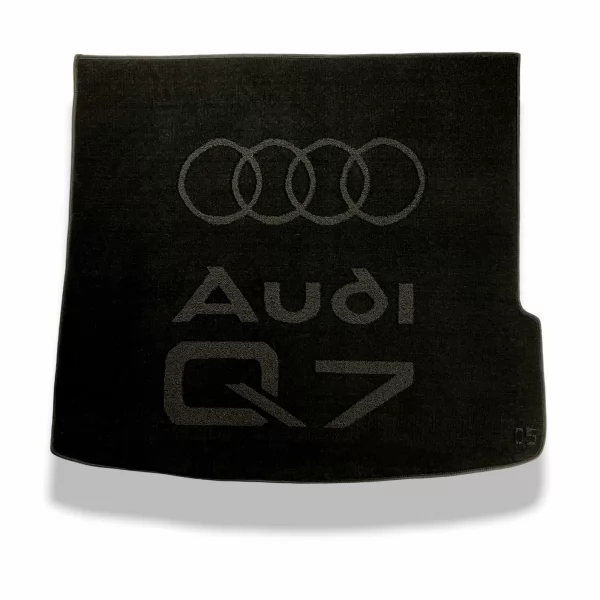 Килимки багажнику текстильні AUDI (Ауді) Q7 (2005>)