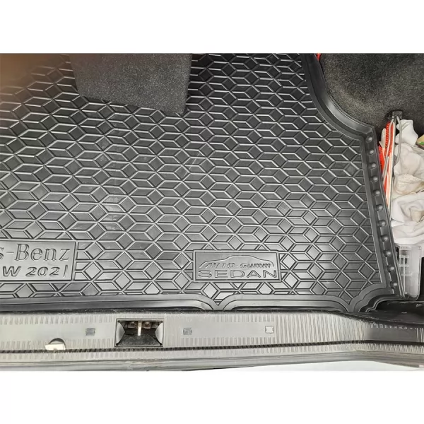 Polyurethane trunk mats MERCEDES C - class (W202) (1993-2000) - 3