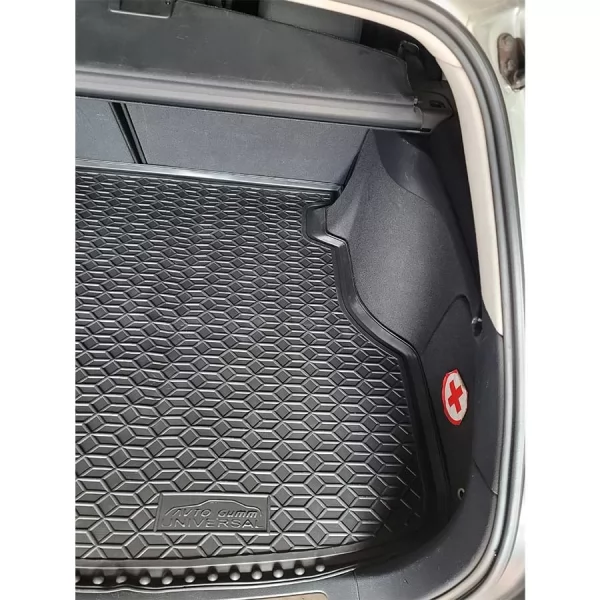 Килимки багажнику поліуретанові TOYOTA (Тойота) Avensis (2003>) - 1