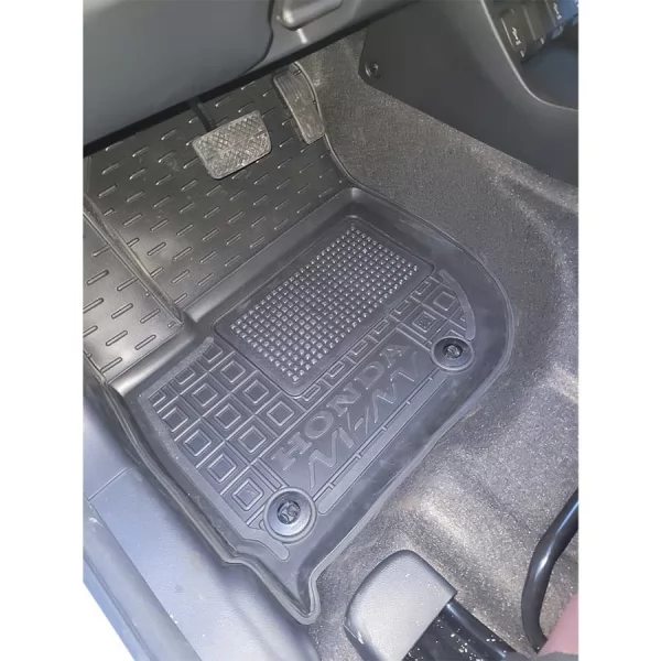 Килимки салону поліуретанові HONDA (Хонда) M-NV - 1