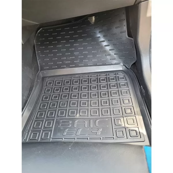 Килимки салону поліуретанові BAIC EC3 - 4