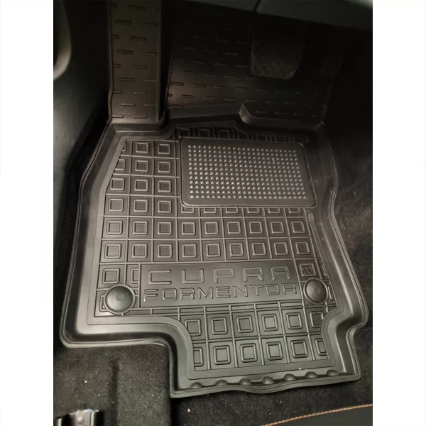 Polyurethane interior mats  CUPRA Formentor