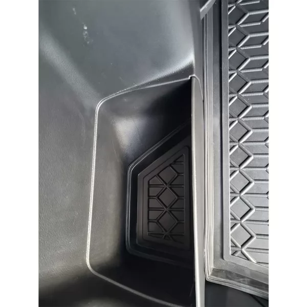 Килимки багажнику поліуретанові нижня полка SUZUKI (Сузукі) S-Cross 3 (2021>) - 9